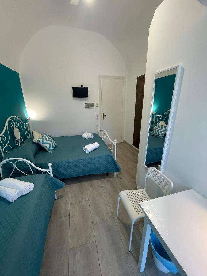 Casa Vittoria Hotel Палермо Екстериор снимка
