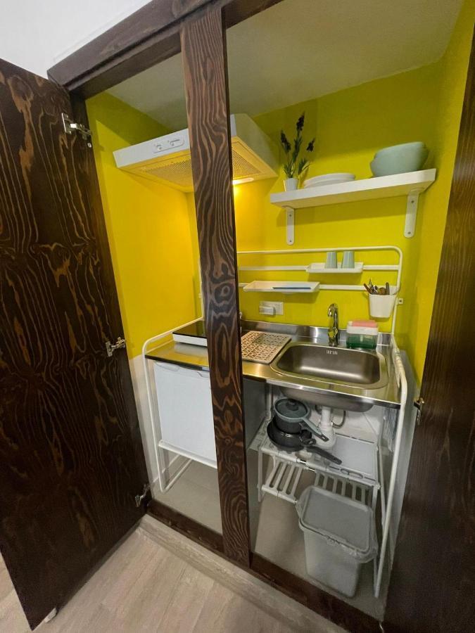 Casa Vittoria Hotel Палермо Екстериор снимка