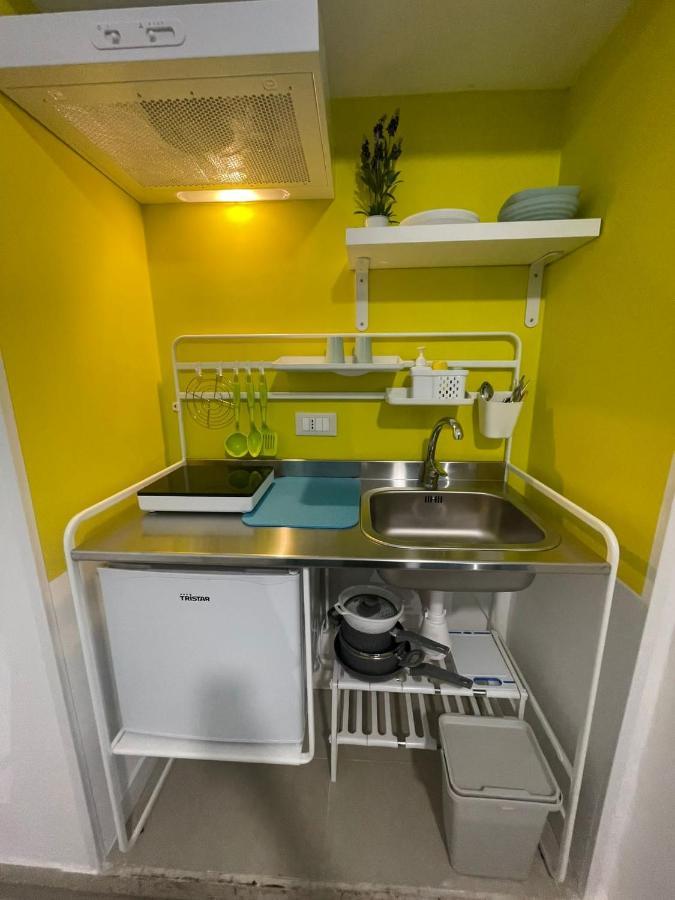 Casa Vittoria Hotel Палермо Екстериор снимка