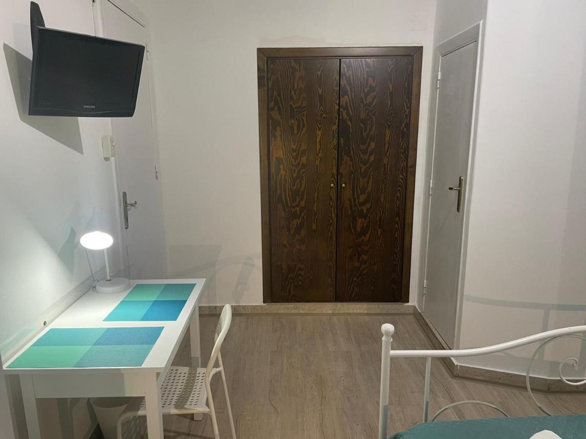 Casa Vittoria Hotel Палермо Екстериор снимка